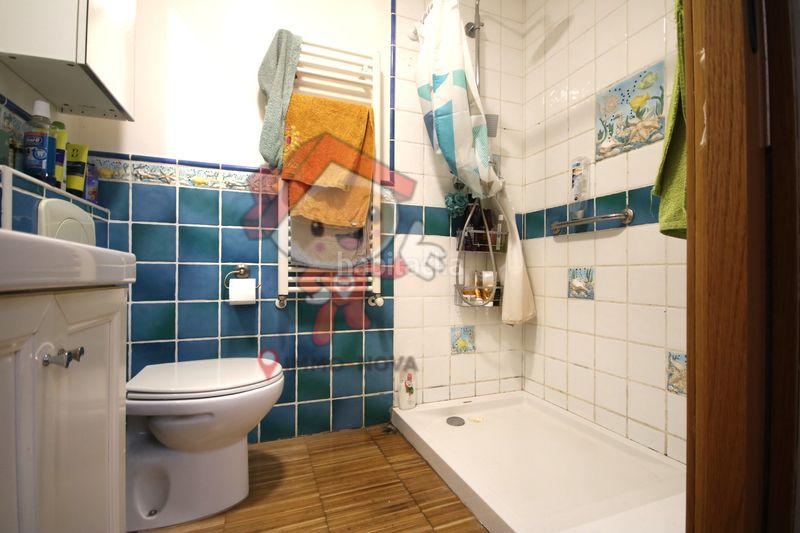 Foto ab9e1822-d791-4cee-88bc-b279a3f02566. Casa aparellada amb calefacció a Els Molins Mataró