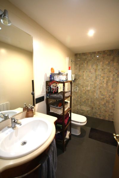 Foto 00c829c5-1d43-4af2-950a-2a0b87fca792. A tre livelli con riscaldamento in Centre Mataró