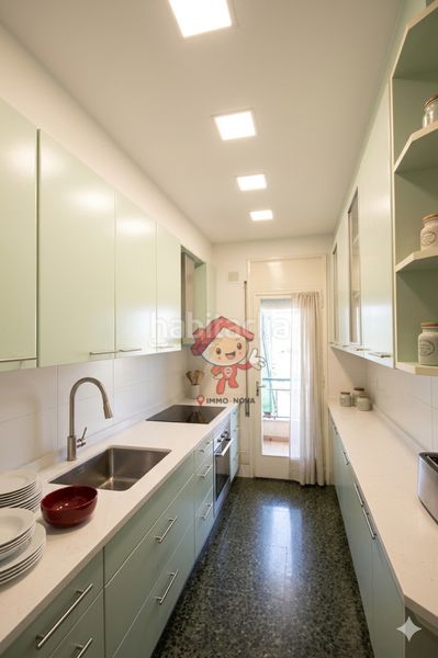 Foto 0d57b097-7005-4e5f-bab5-408ec2e83998. Casa con camino riscaldamento parcheggio in Centre Mataró