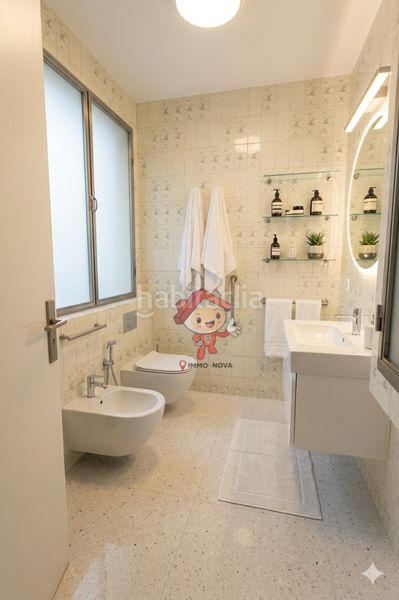 Foto c4da457b-0fb2-48d8-ba4e-67a226b79b0e. Casa con camino riscaldamento parcheggio in Centre Mataró