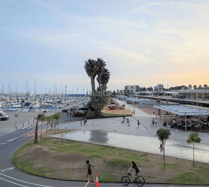 Foto 56e02473-7bc6-44f6-a29b-ae7c472bce0c. Pis amb calefacció aparcament a Eixample Mataró