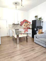 Erdgeschoss  Carrer tetuan. Bajo de dise�o 2023 con sol�rium privado en el centro de matar�