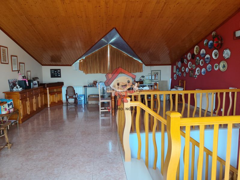 Foto 4ad9317c-a132-4770-9fdf-82a1ea02ef34. Casa adossada amb calefacció aparcament a Vista Alegre Mataró