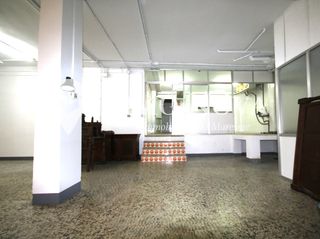 Local Comercial a Carrer Tres Roques
