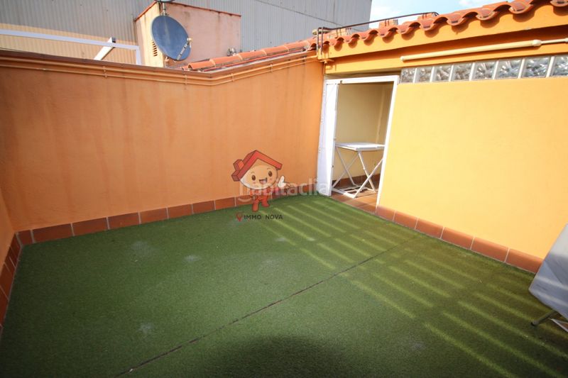 Foto c404d335-d6aa-4728-9d5f-ac7d1f76ae3c. Tríplex amb calefacció a Centre Mataró