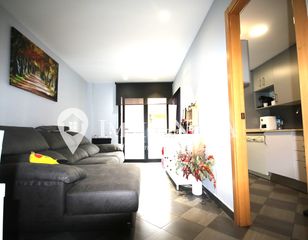 Pis  Carrer de marià fortuny. Piso muy cerca del centro!