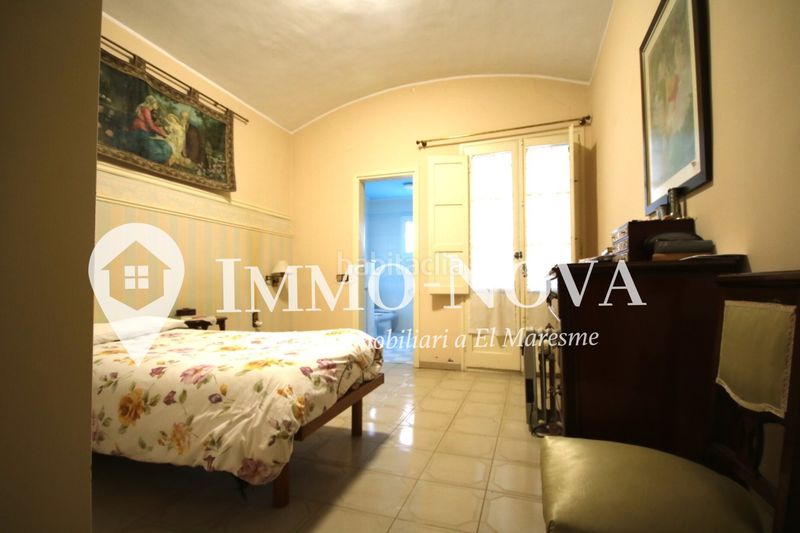 Foto fd6d616e-2b26-4a90-acde-8696325b9e89. Casa adossada amb xemeneia aparcament a Centre Mataró