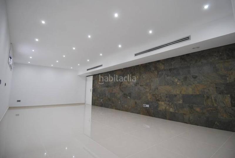 Foto 54fec12a-93eb-4df9-92a0-71c2e0806a8a. Xalet amb calefacció aparcament piscina a Cala Advocat-Baladrar Benissa