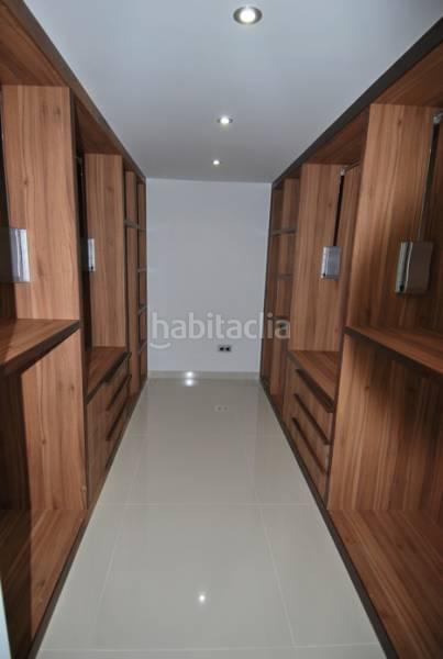 Foto eaf244da-f974-4c77-85cd-13302e551120. Xalet amb calefacció aparcament piscina a Cala Advocat-Baladrar Benissa