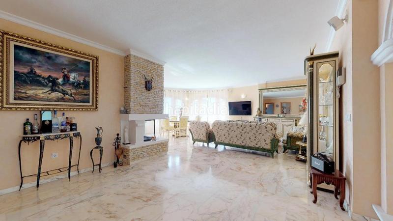 Foto 027c045b-a421-4450-915e-66b72387e47c. Chalet avec chauffage parking piscine dans Maryvilla Calp