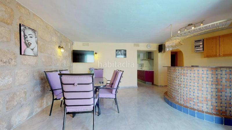 Foto cc537aea-b853-4ea6-a25c-1ef3ba22ad2d. Chalet avec chauffage parking piscine dans Maryvilla Calp