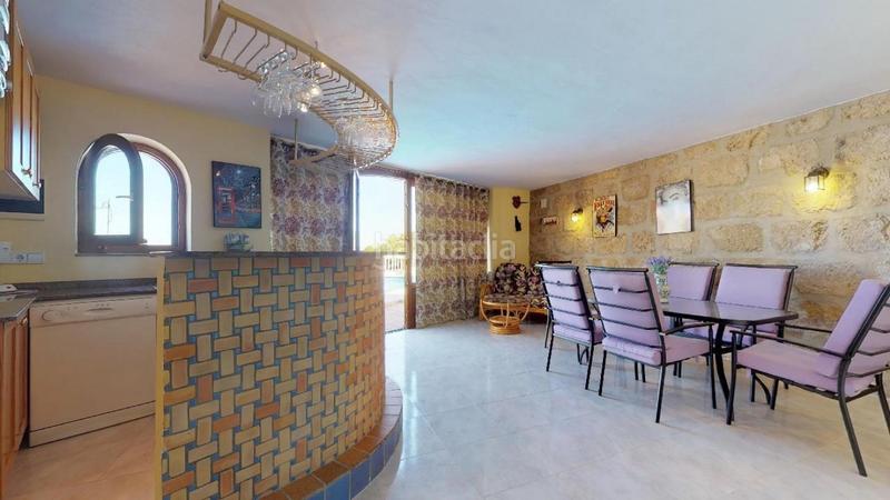 Foto e566b591-9ec1-438c-a818-f0cc3585a2d4. Chalet avec chauffage parking piscine dans Maryvilla Calp