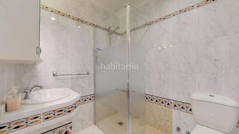 Foto f557cb64-e80a-42a5-8929-04c85ef73d83. Chalet avec chauffage parking piscine dans Maryvilla Calp