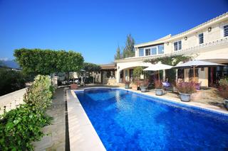 Xalet a La Empedrola. Magnífica villa de lujo con vistas panorámicas en calpe