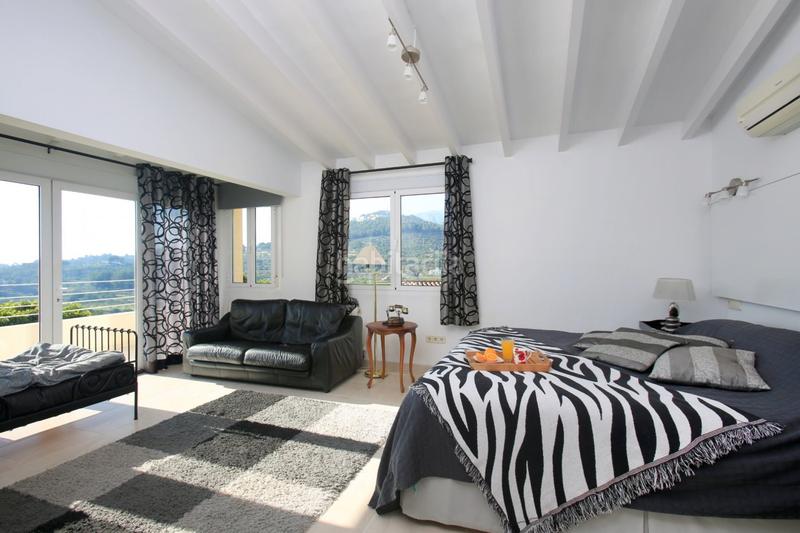 Foto e1f9f238-5658-495b-9f8e-25c4b3e0b4cb. Chalet mit heizung parking pool in La Empedrola Calp