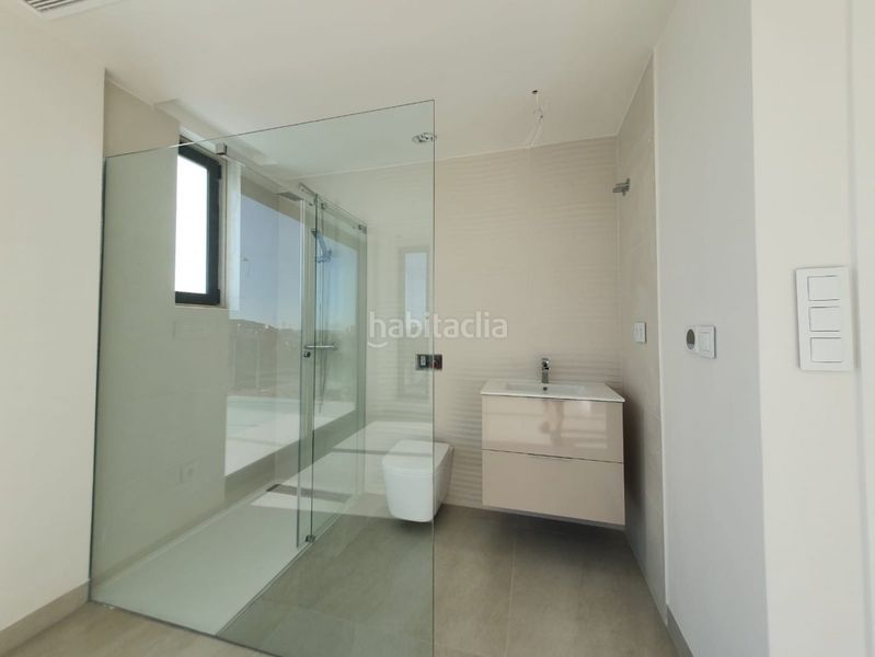 Foto de71e615-9a6b-422b-8a86-aa3802010895. Chalet with heating parking pool in balcón de Finestrat-terra marina Finestrat