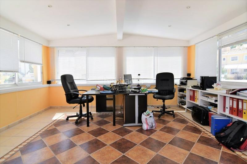 Foto 2b2f4dba-524e-494c-9744-afdcb487a3a6. Chalet with heating parking pool in Maryvilla Calp