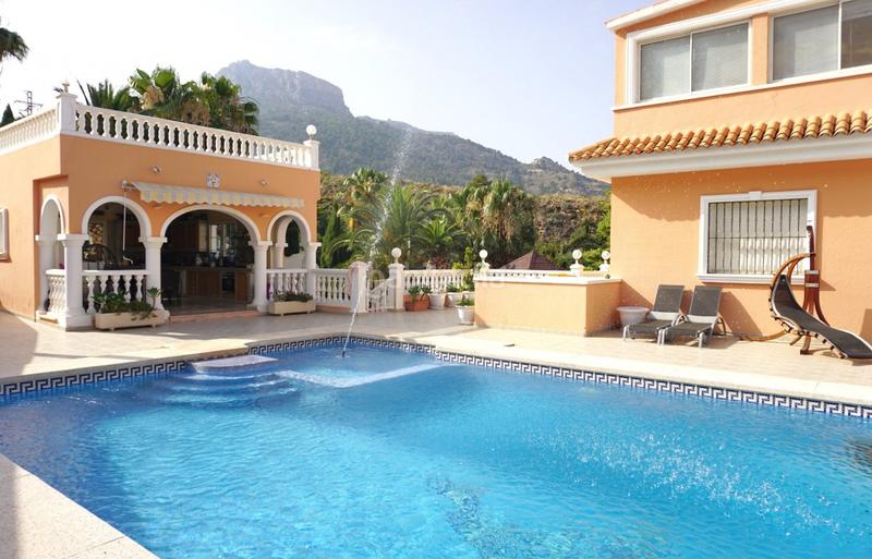 Foto 50d22458-efdc-4121-a6bc-8bba9a54b77b. Chalet con riscaldamento parcheggio piscina in Maryvilla Calp