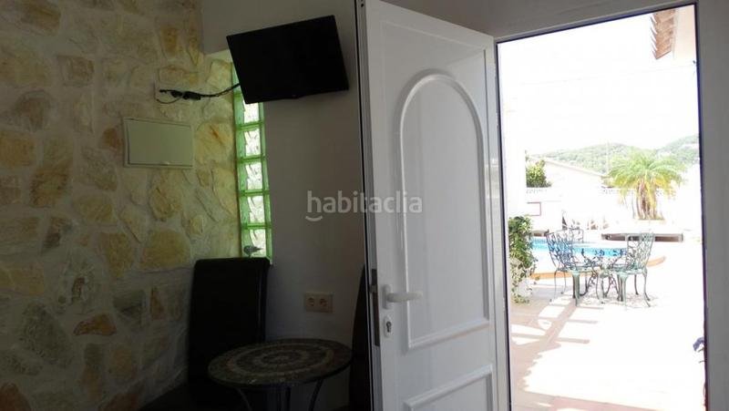 Foto 1ecd4bec-12ac-47a0-9a6d-917f16ee902a. Edificio en Benicolada - Las Adelfas Calp