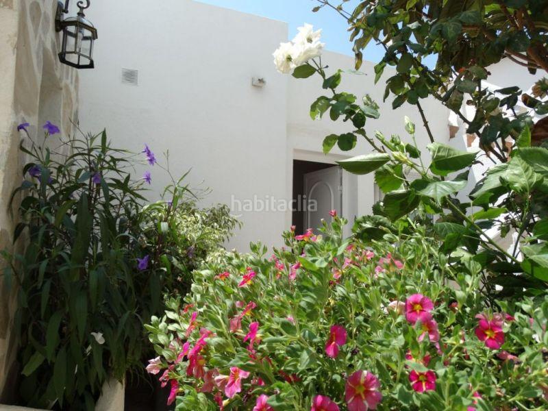 Foto a6906f74-d22d-4741-9878-6cc2d3d87792. Edifici a Carrió - La Merced - Los Pinos Calp