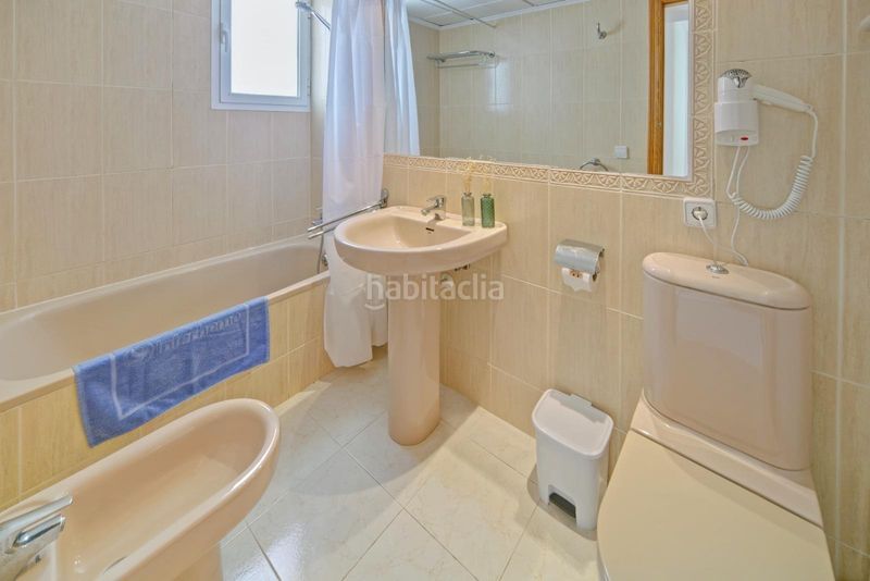 Foto 778f67f8-449a-48f8-9bf3-61e9a6469078. Casa adossada amb aparcament piscina a Cometa Calp