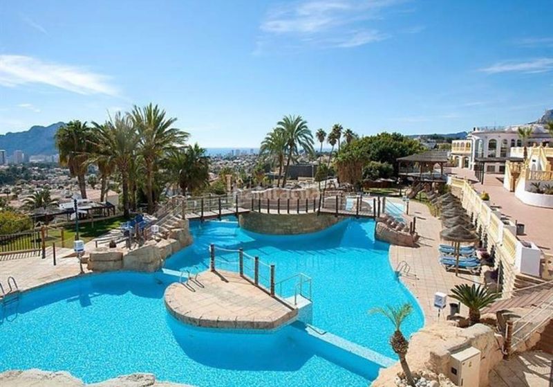 Foto ce25f4da-0279-4cde-8d3c-5f510f0e5ad2. Casa adossada amb aparcament piscina a Cometa Calp