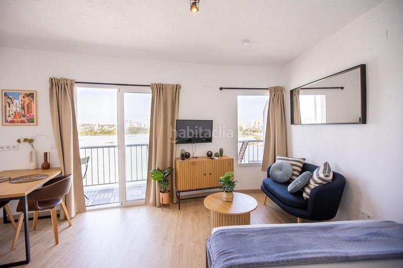 Foto d4780966-00d0-465e-b9ec-7e786eff31b6. Estudio en Playa Arenal - Bol Calp