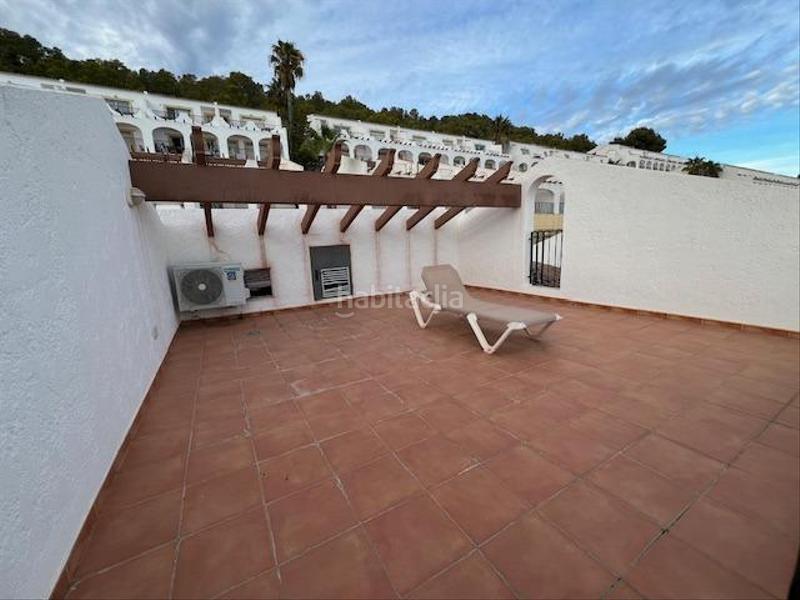 Foto 47319dc8-b02d-48b4-8127-7e2f6ff8df03. Casa adossada amb calefacció aparcament piscina a Calp