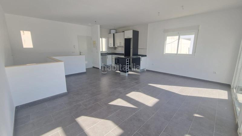 Foto a01f7142-0939-4792-918f-8818e31b90c2. Casa a schiera con parcheggio piscina in La Empedrola Calp