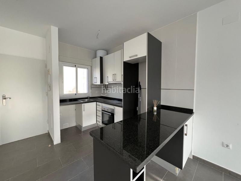 Foto fd2e239e-36ba-47d9-bd55-0a13f5cab1ee. Maison jumelée avec parking piscine dans La Empedrola Calp