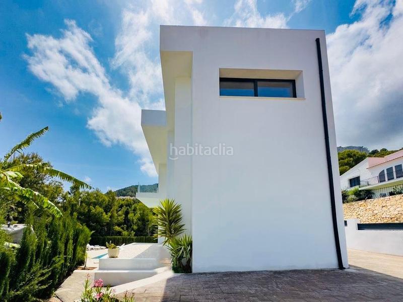 Foto af9079c5-0e3a-4669-a886-64fcab0e42a9. Chalet avec chauffage parking piscine dans Oltamar - Cucarres Calp