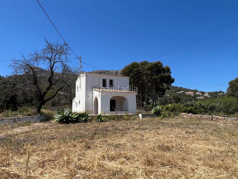Foto b1a6c2f7-46e3-43bf-bb95-abbf949475ad. Xalet amb aparcament a Benicolada - Las Adelfas Calp