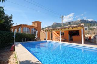 Chalet en Benicolada - Las Adelfas. Gran villa cerca de calpe
