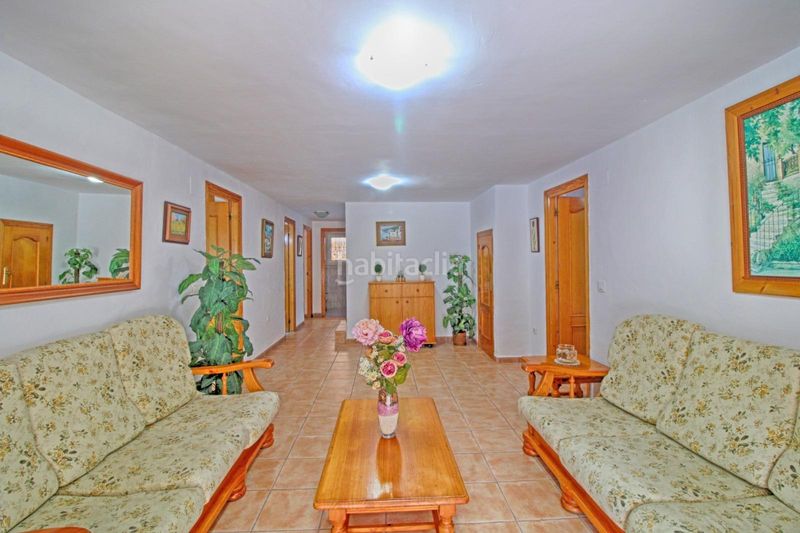 Foto e2341aa9-001e-4dd5-964f-96c98f09ccd1. Xalet amb aparcament piscina a Maryvilla Calp