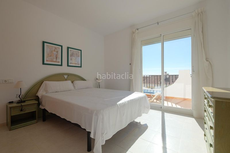 Foto 1fecd9fc-443e-4208-a5c6-6ec677c231f5. Casa adossada amb aparcament piscina a Cometa Calp