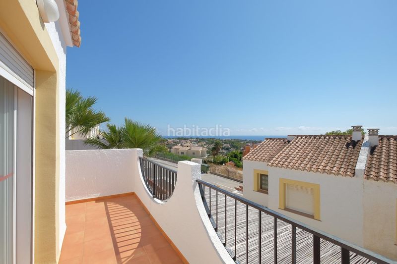 Foto 2f4a2ded-831f-40b8-b723-cf9a95f54718. Casa adossada amb aparcament piscina a Cometa Calp