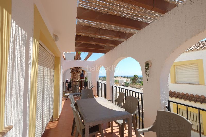 Foto a56371ed-e909-45d5-bd66-57e1c21af91a. Casa adossada amb aparcament piscina a Cometa Calp