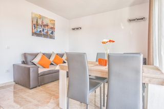 Piccolo appartamento in Pueblo. Apartamento reformado en el centro de calpe con vistas al peñón