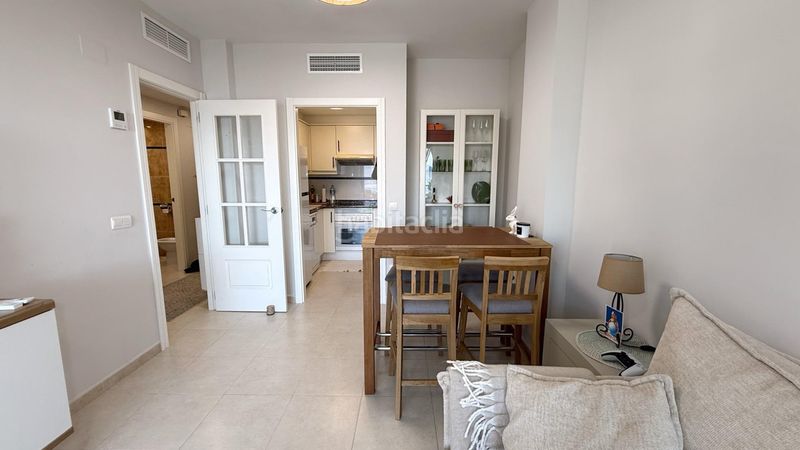 Foto 8de262e8-e437-48cf-b04a-dc2dd558caf9. Apartament amb calefacció aparcament piscina a Puerto Calp