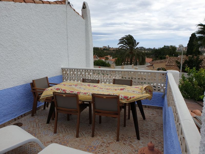 Foto 9b6167f6-7c26-474c-abff-73851b11f63b. Casa amb calefacció aparcament a Benicolada - Las Adelfas Calp