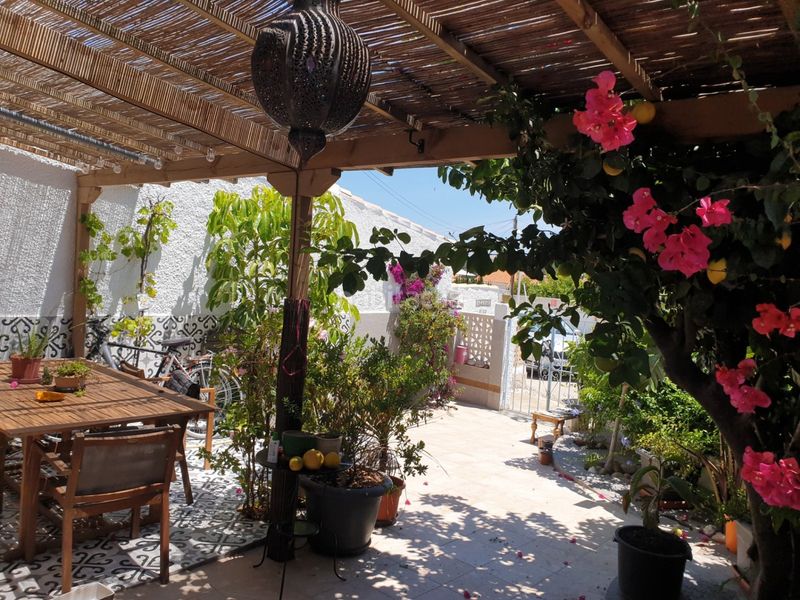 Foto fb52bbcd-f4b8-4105-ab0a-45da58d03bc2. Casa amb calefacció aparcament a Benicolada - Las Adelfas Calp