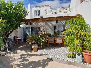 Casa en Benicolada - Las Adelfas. Acogedor bungalow reformado a pocos pasos del centro de calpe