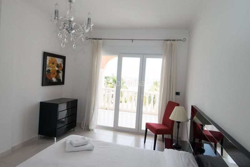 Foto 1b6e6738-e733-41a7-8353-f9d7507f4959. Apartament amb calefacció piscina a La Fustera Benissa