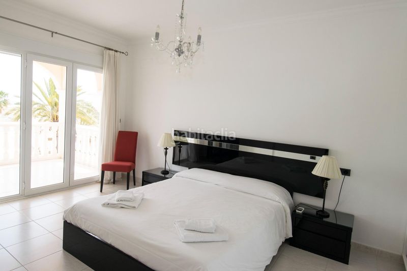 Foto ccf9c8d6-3dc7-4e70-bc08-99db5f94da42. Apartament amb calefacció piscina a La Fustera Benissa