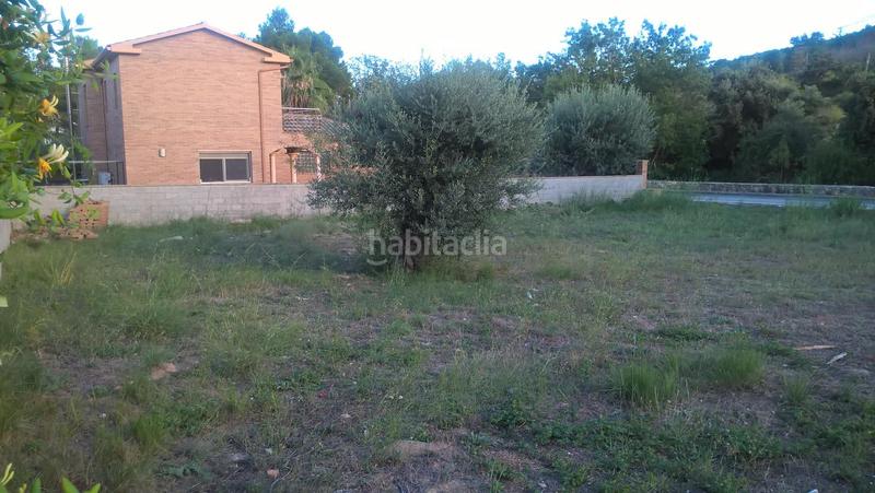 Foto a94970bc-82ff-429c-babe-b107d3b9bf07. Finca rústica próximo al ayuntamiento. en Sant Martí Sarroca