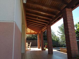 Chalet in Piera. Urbanización can musarro