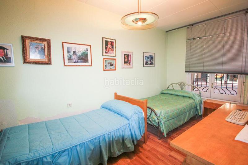 Foto 04533656-59dc-4a03-8002-7beab31eea44. Chalet en la rambla junto a cines imperial en Centre Sabadell