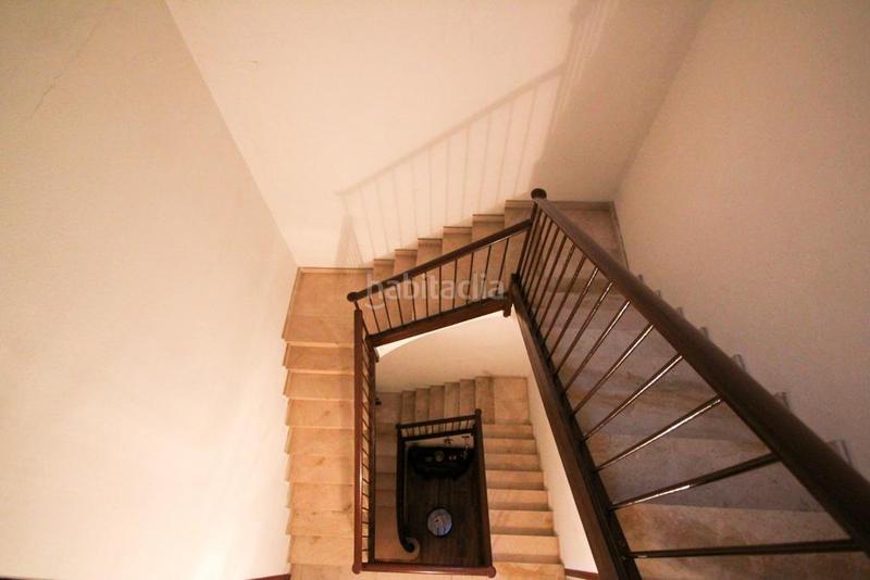 Foto 5384a490-977d-4097-8300-cf2bb8ebb169. Chalet en la rambla junto a cines imperial en Centre Sabadell