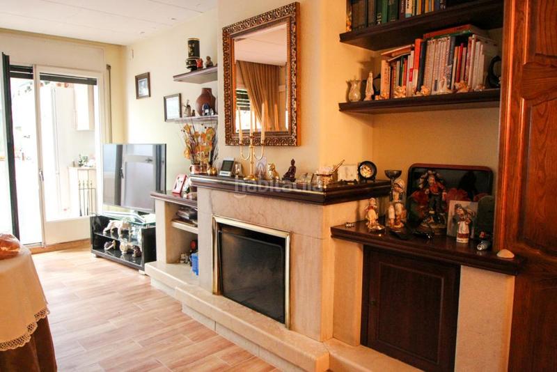 Foto b461bf2f-b42f-45fc-9976-7d075806b7e0. Chalet en la rambla junto a cines imperial en Centre Sabadell