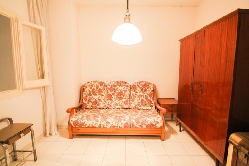 Foto d78ad96d-ff28-4378-b439-759420af6d8e. Chalet en la rambla junto a cines imperial en Centre Sabadell